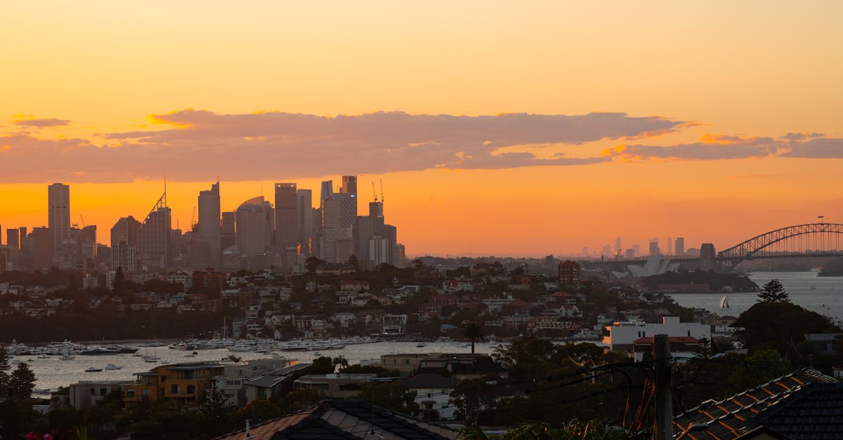 How Gutter Vacuuming Systems Operate for Effective Cleaning